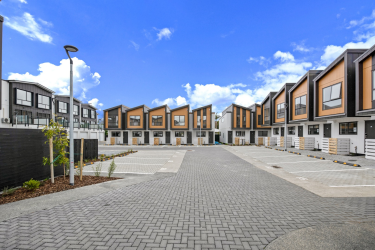 6 Red Arches Road