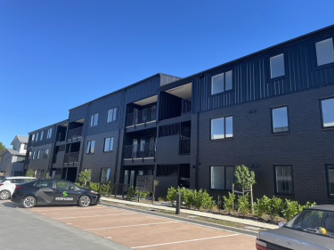 202/28C Eileen Newey Place