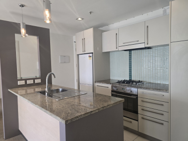 113/4 Wagener Place