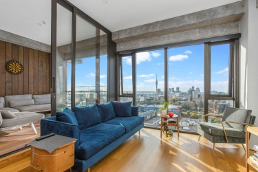 802/5 Hohipere Street