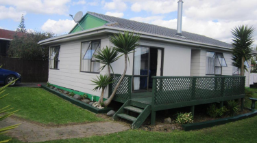 24 Palmers Road