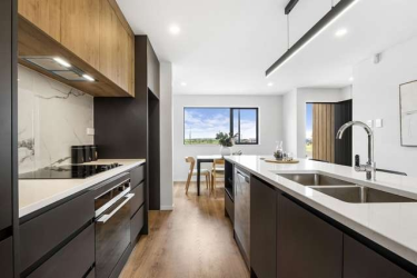 23 Whangamaire Rise