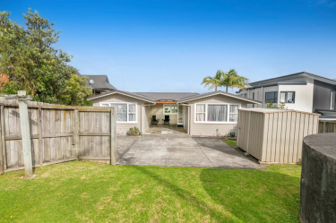 805 Whangaparaoa Road