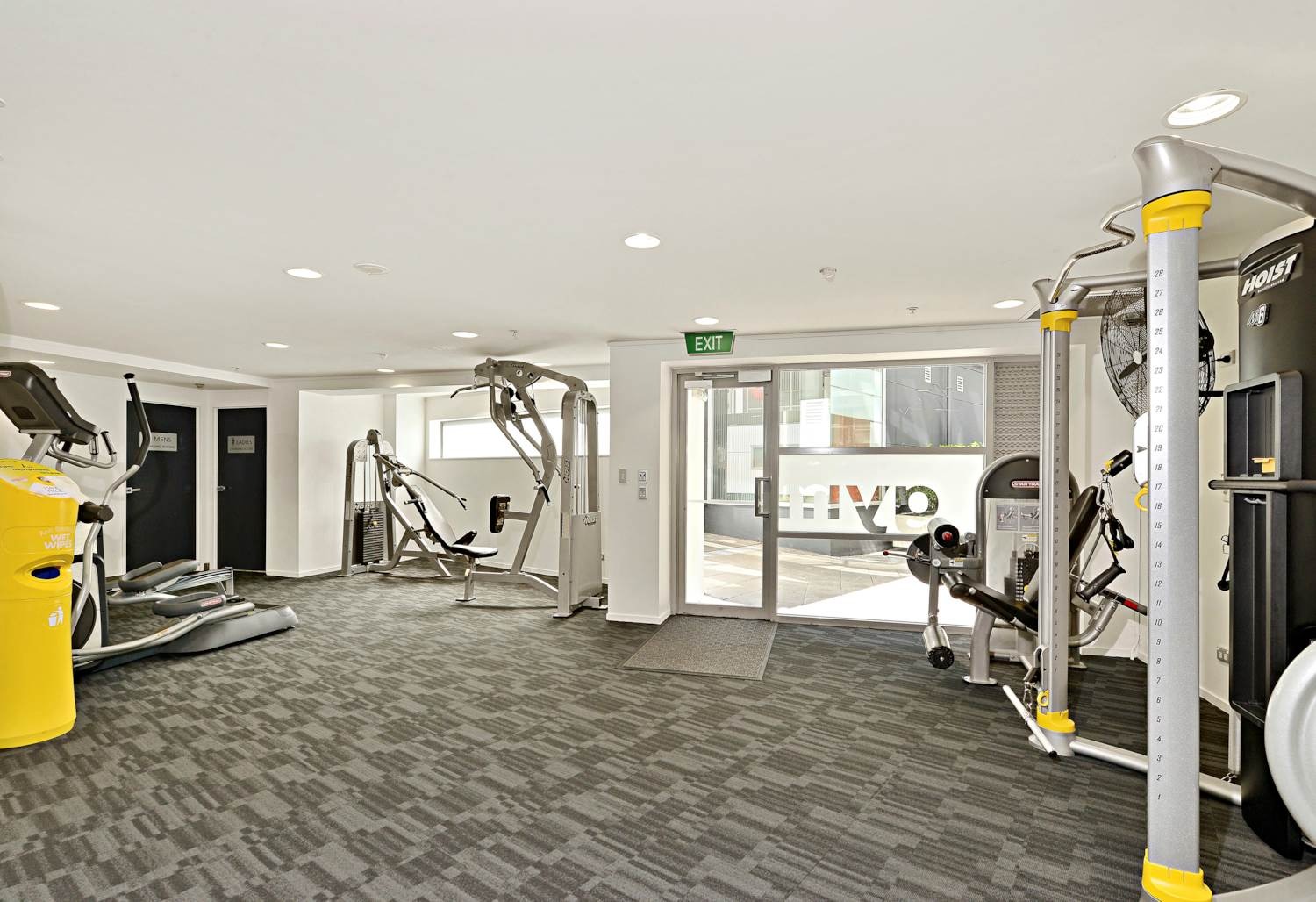 Central Location! - photo 8