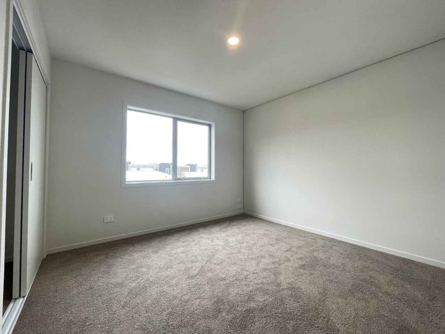 Modern townhouse in top location! - photo 7