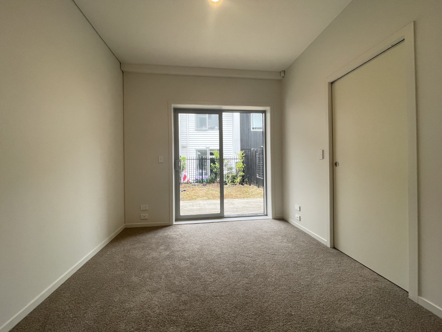 Modern townhouse in top location! - photo 8