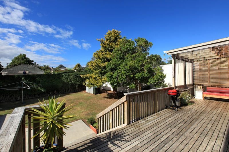 Large spacious bungalow in a great part of town - photo 14