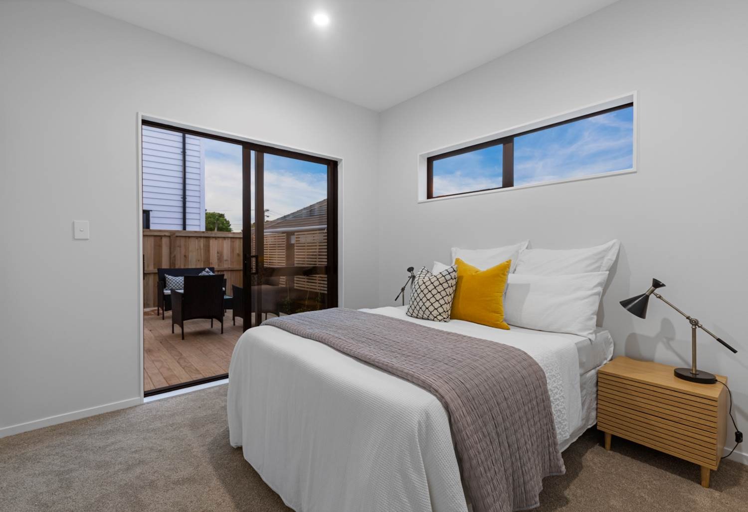 Modern 4-Bedroom Family Home – Stylish, Spacious & Low Maintenance Living - photo 6