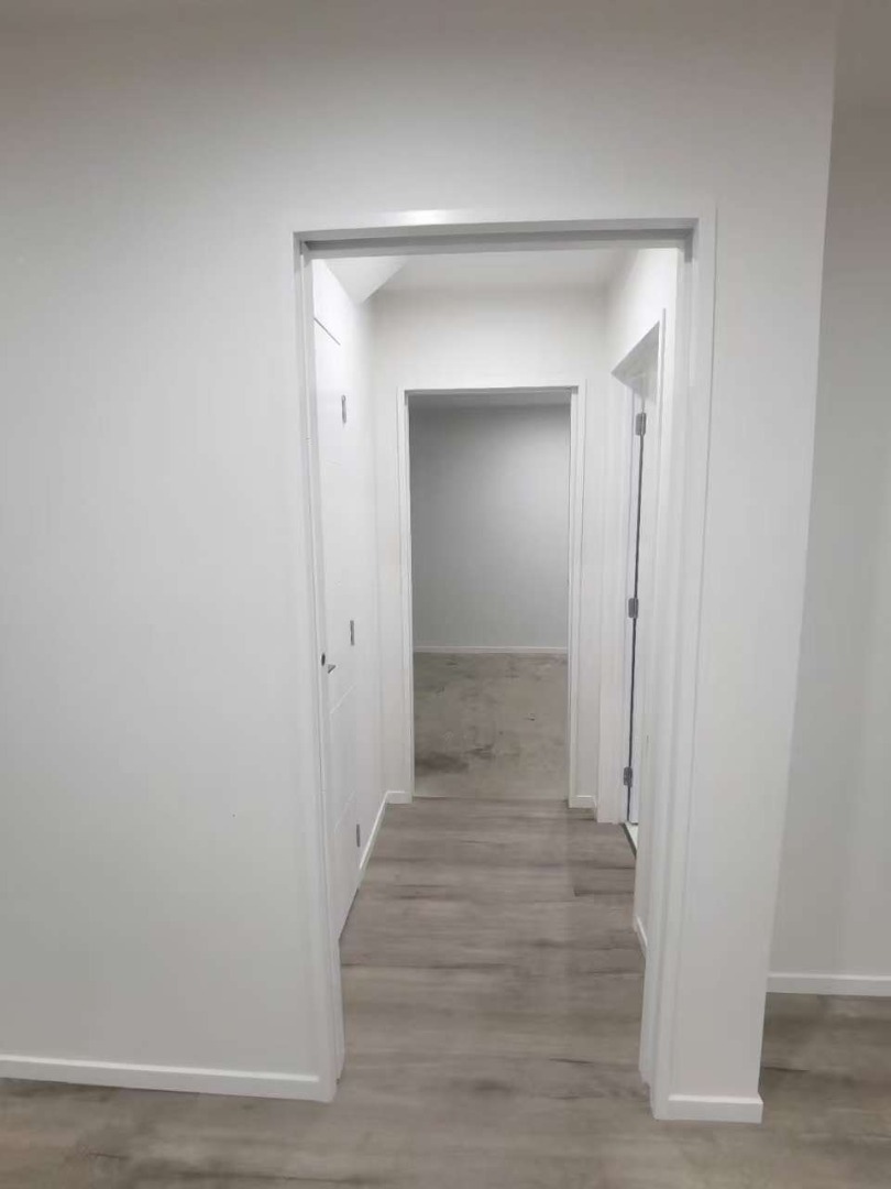 The beautiful new 4-bedroom home is located in the heart of Manurewa - photo 6
