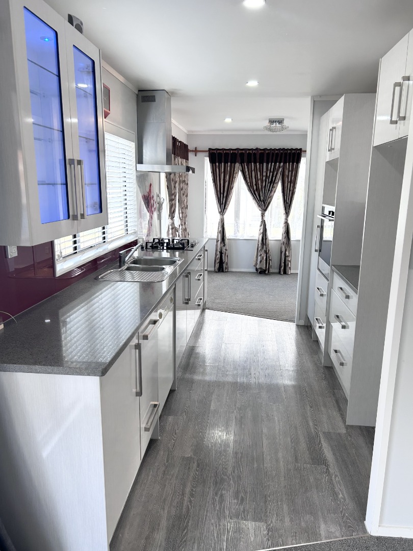 Quiet, secure, convenient and affordable - photo 17