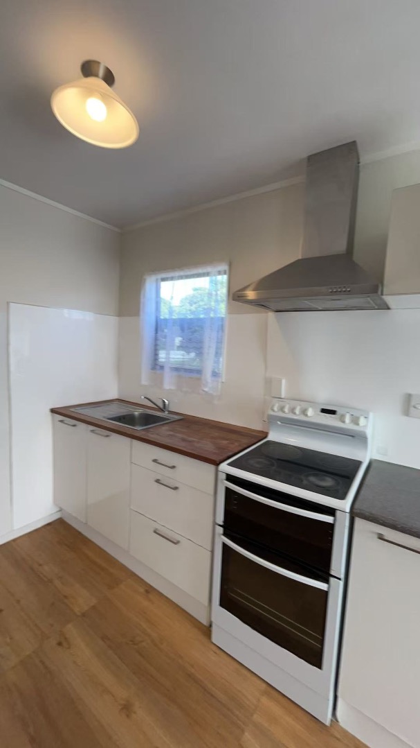 Freshly Refreshed Family Home – Ready to Move In!