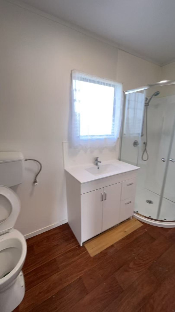 Freshly Refreshed Family Home – Ready to Move In! - photo 14