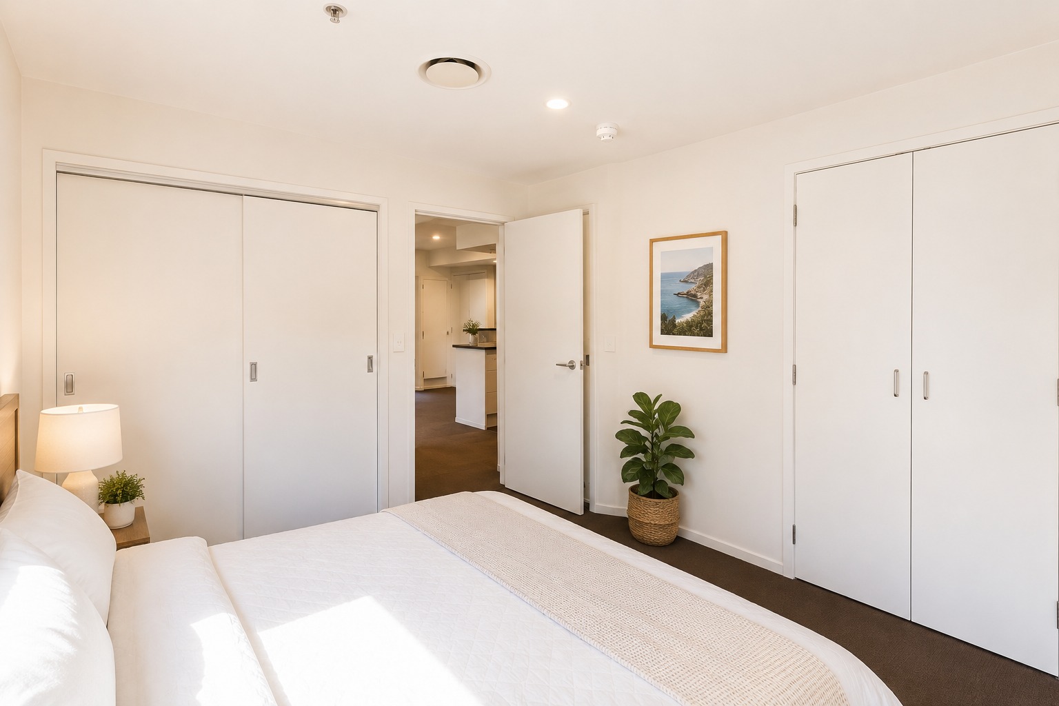 Spacious and delightful city apartment! - photo 5