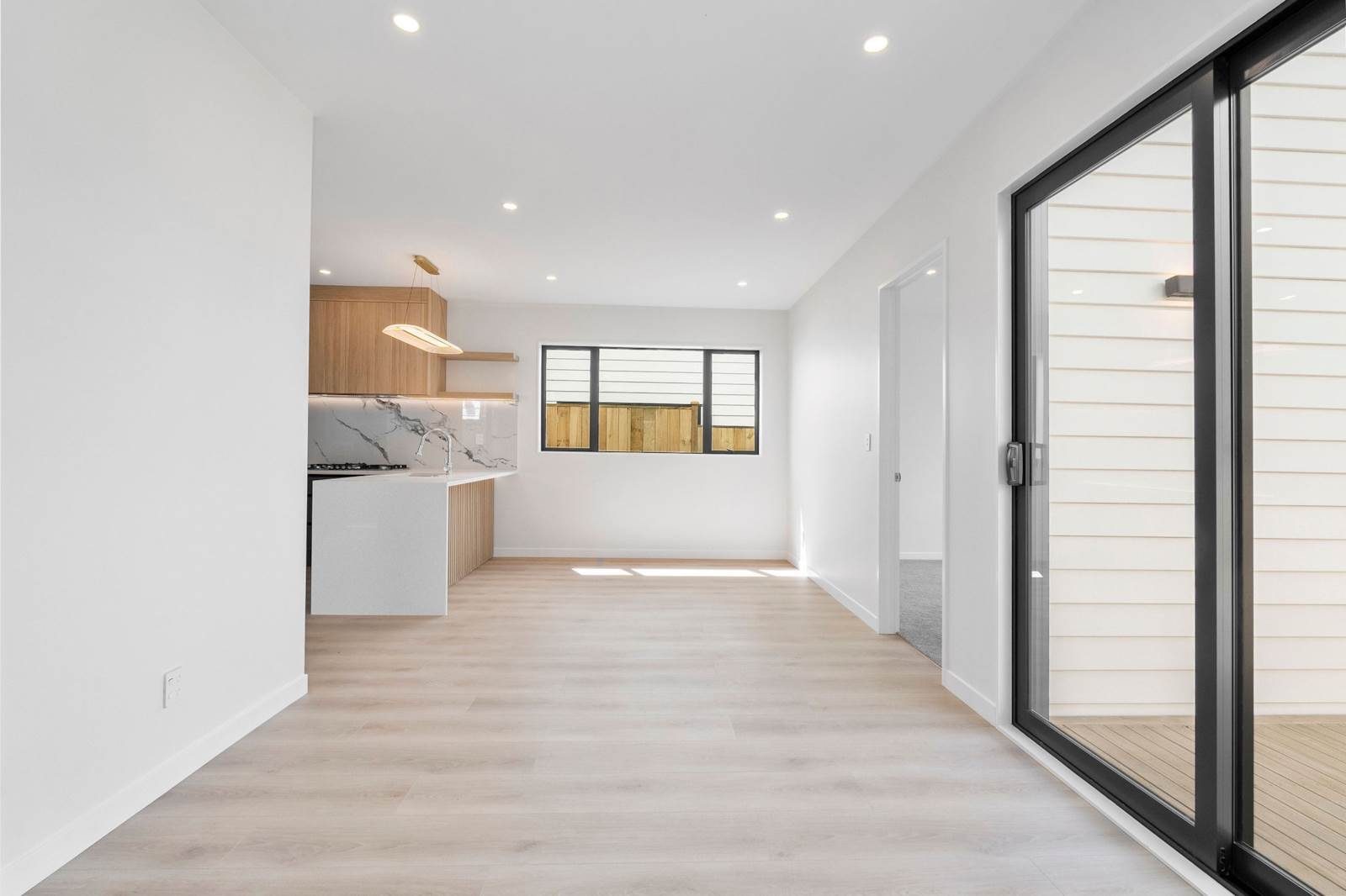 Brand New Family Home in Double Westlake & Campbells Bay School Zones - photo 8