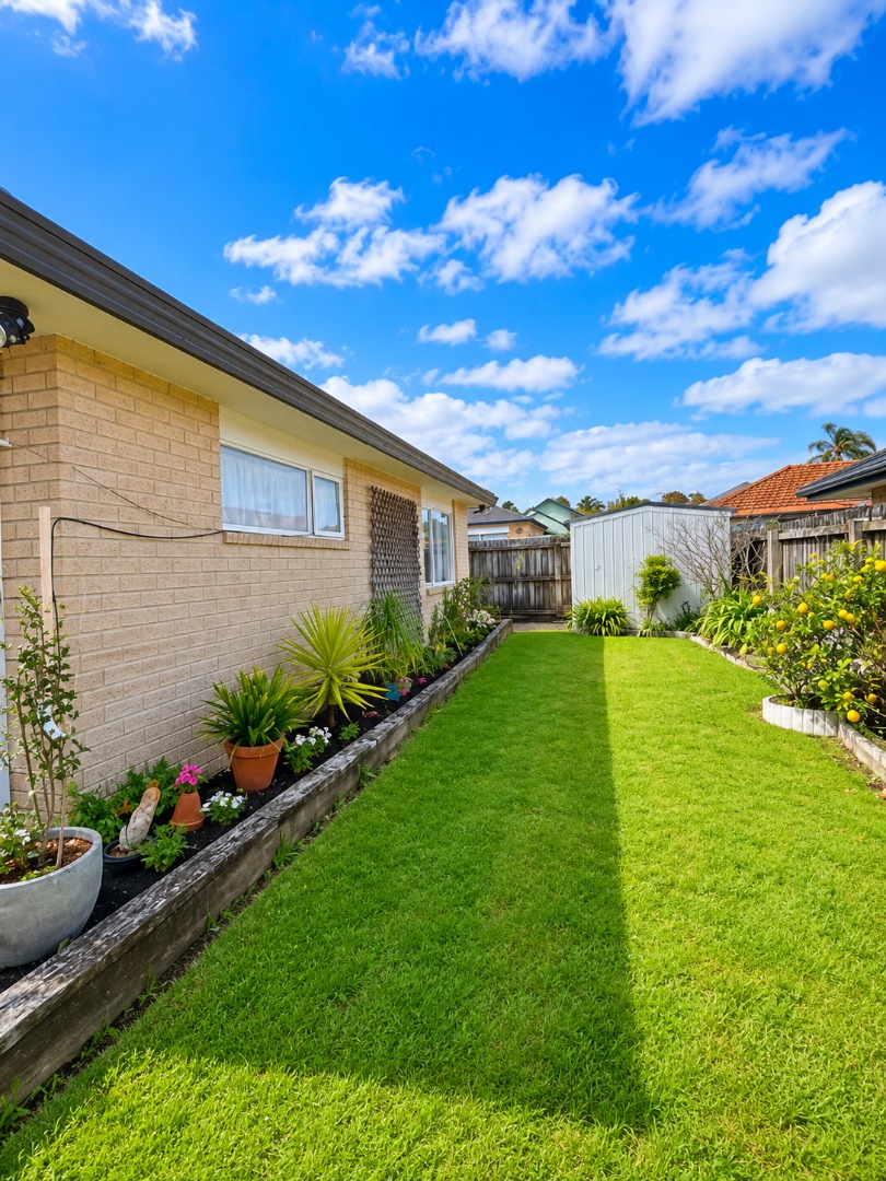 A fantastic opportunity to secure a quality family home in one of East Auckland - photo 3