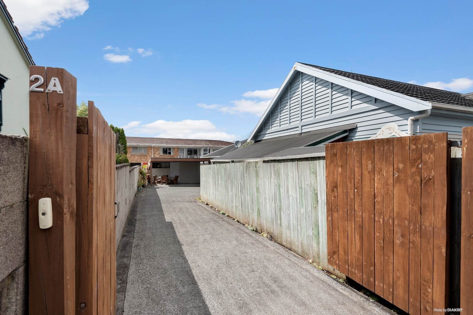 Situated on a gently elevated, single-level site in the heart of Mount Roskill - photo 17