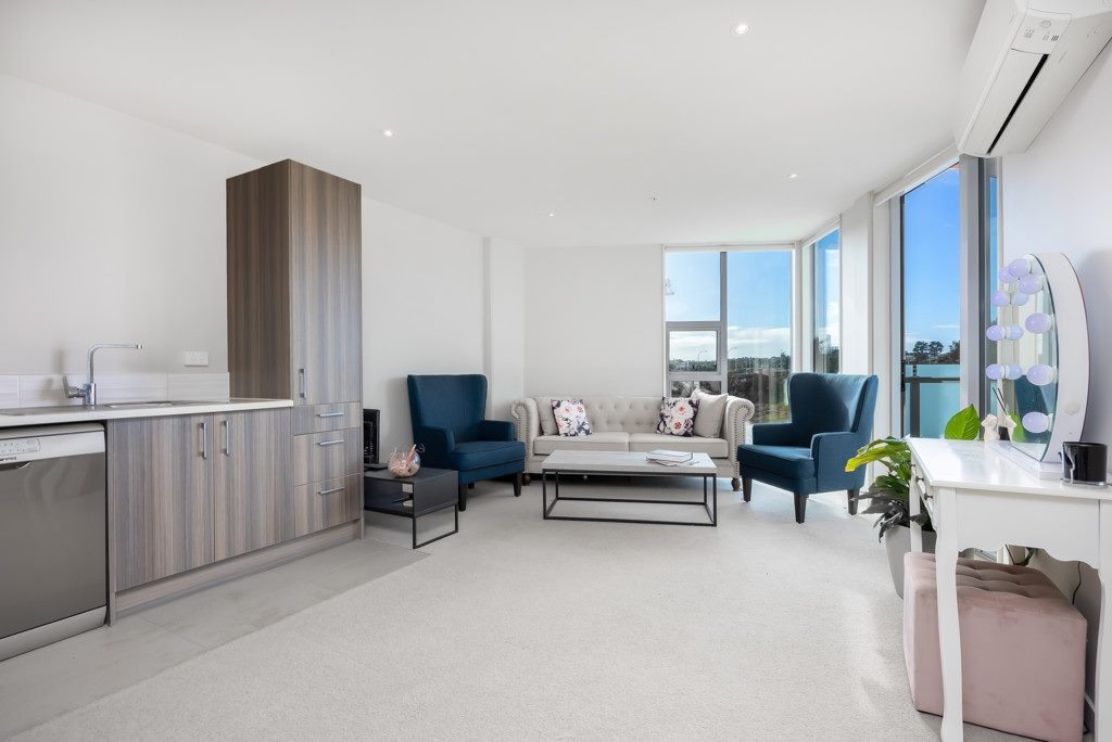 Modern 1 Bedroom + Study Apartment in the Heart of Albany - photo 4
