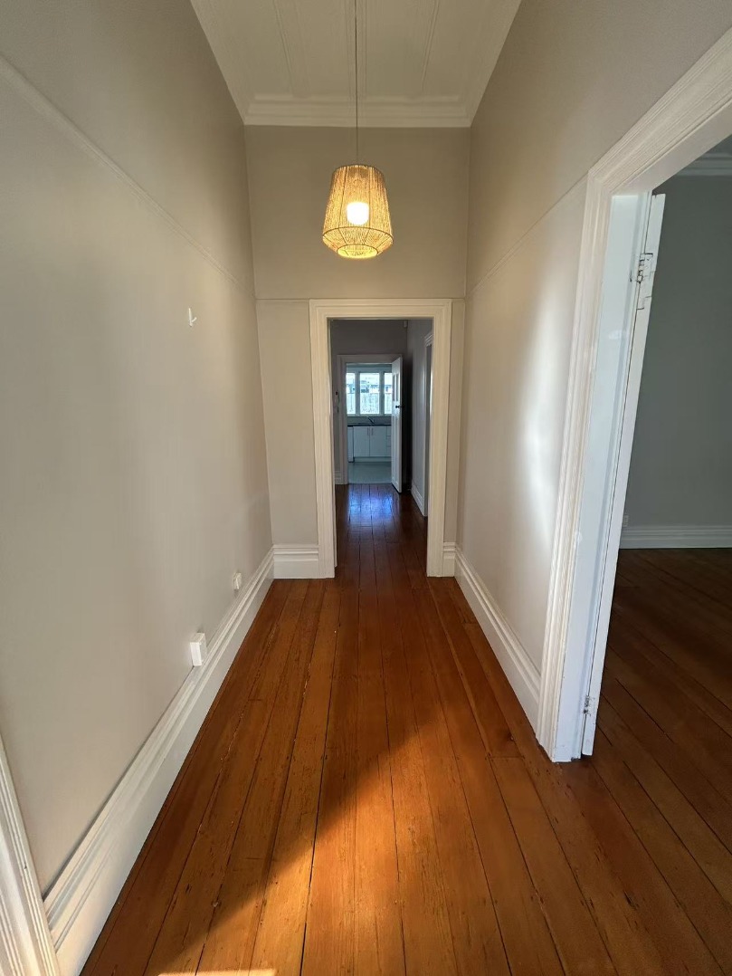 Spacious 3-Bedroom Villa in Prime Mount Eden Location - photo 12