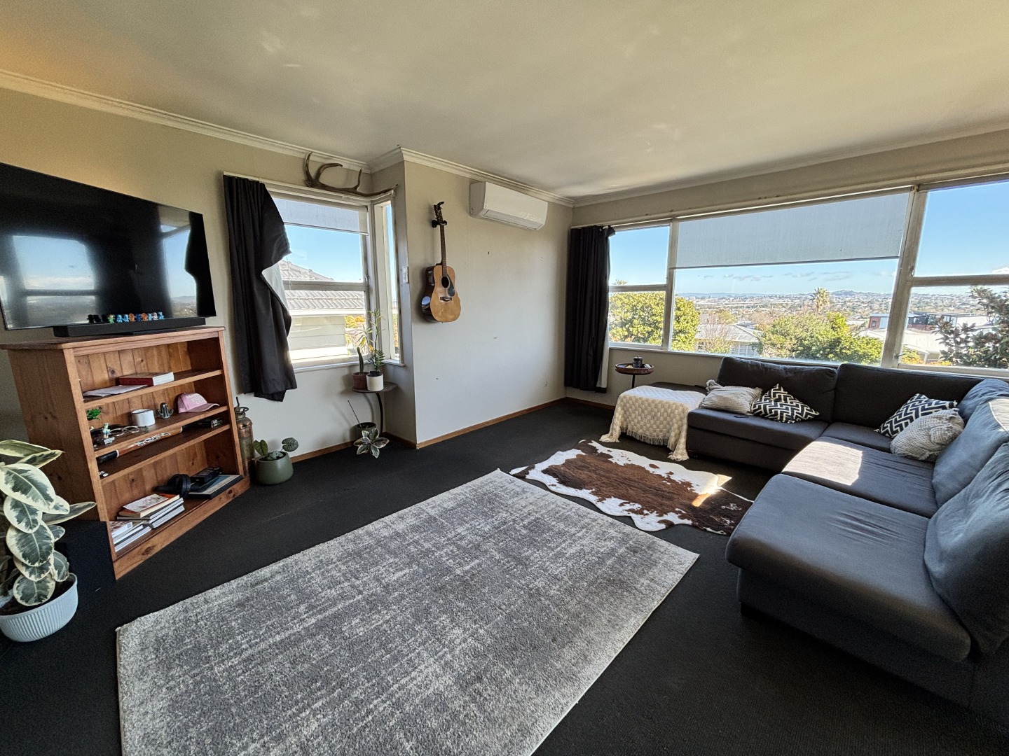 Professional Family Home for Rent in Pakuranga, Auckland - photo 3
