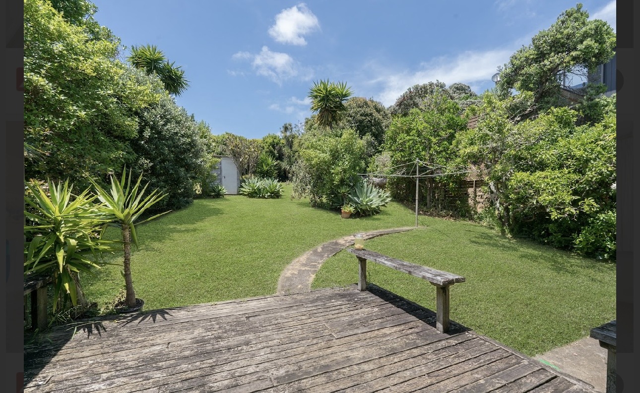 Spacious 4-Bedroom Furnished Family Home in Orakei, Auckland - photo 9