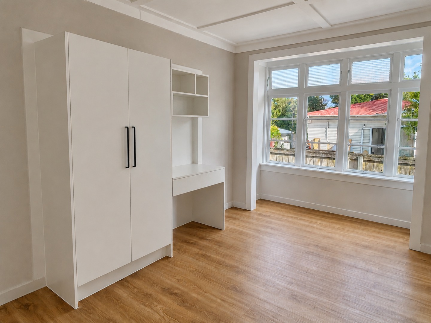 Spacious 4-Bedroom Family Home in Prime Mount Eden Location - photo 8
