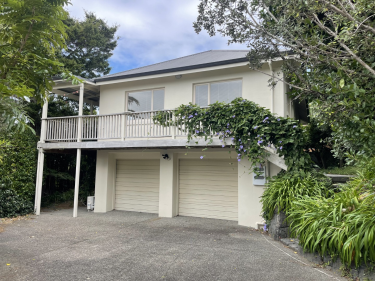 15a Achilles Crescent
