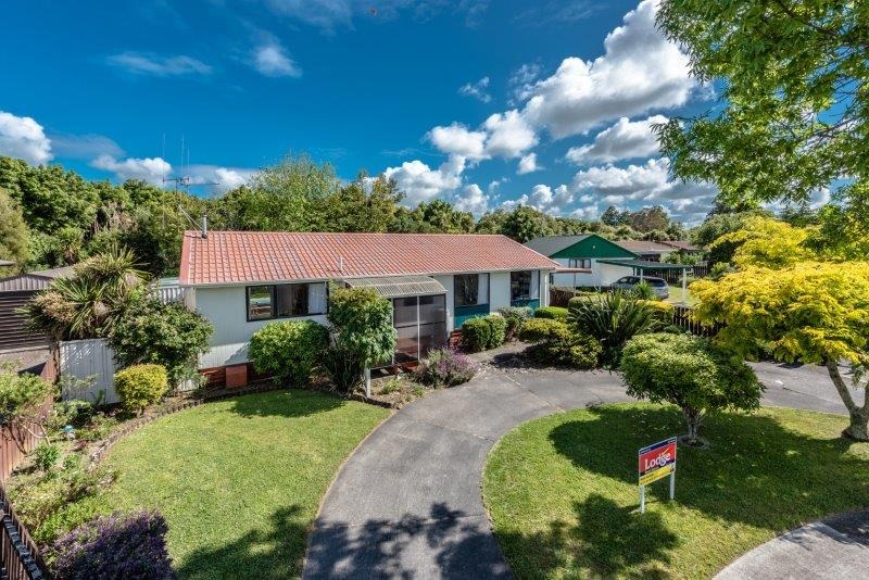 16 Sequoia Place 