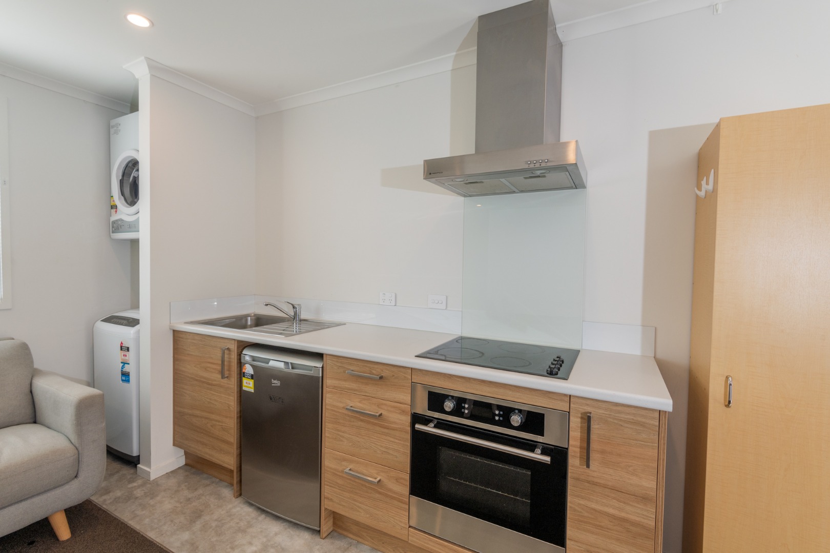 2/9 Hibiscus Avenue (Room D)