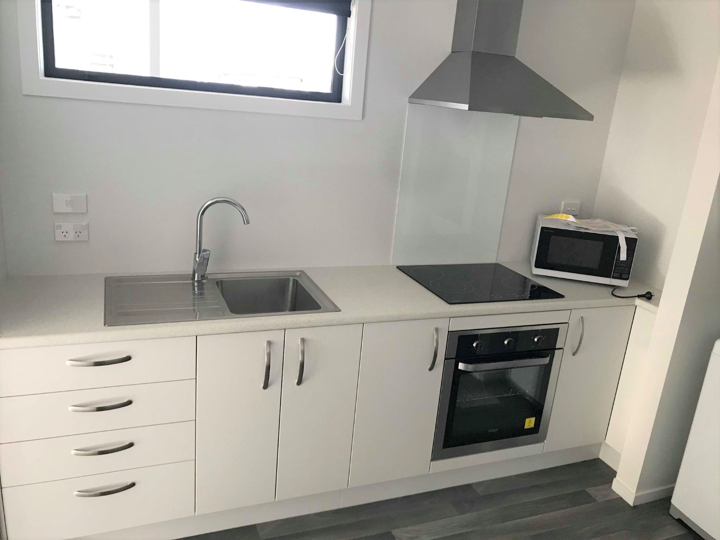 1/85 Cameron Road (Room D)