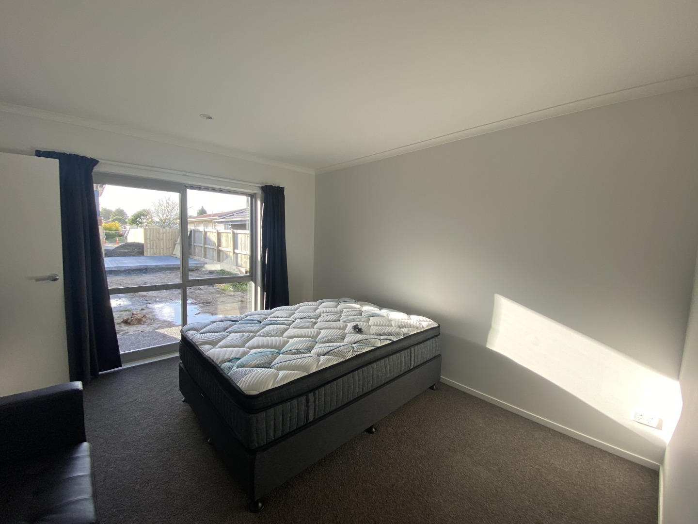 3/5 Mount View Road (Room D)