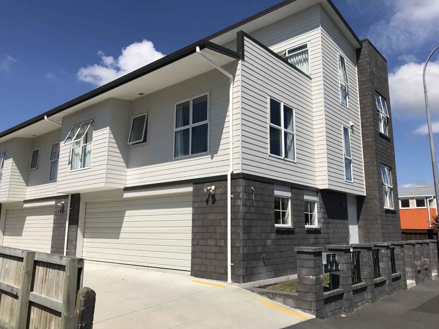 1/3 Somerset Street (Room A)