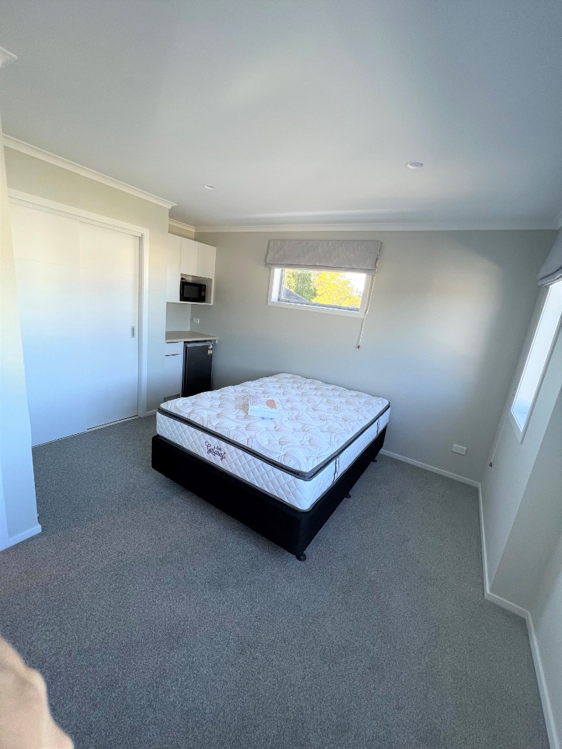 1/20 Dowding Street (Room B)