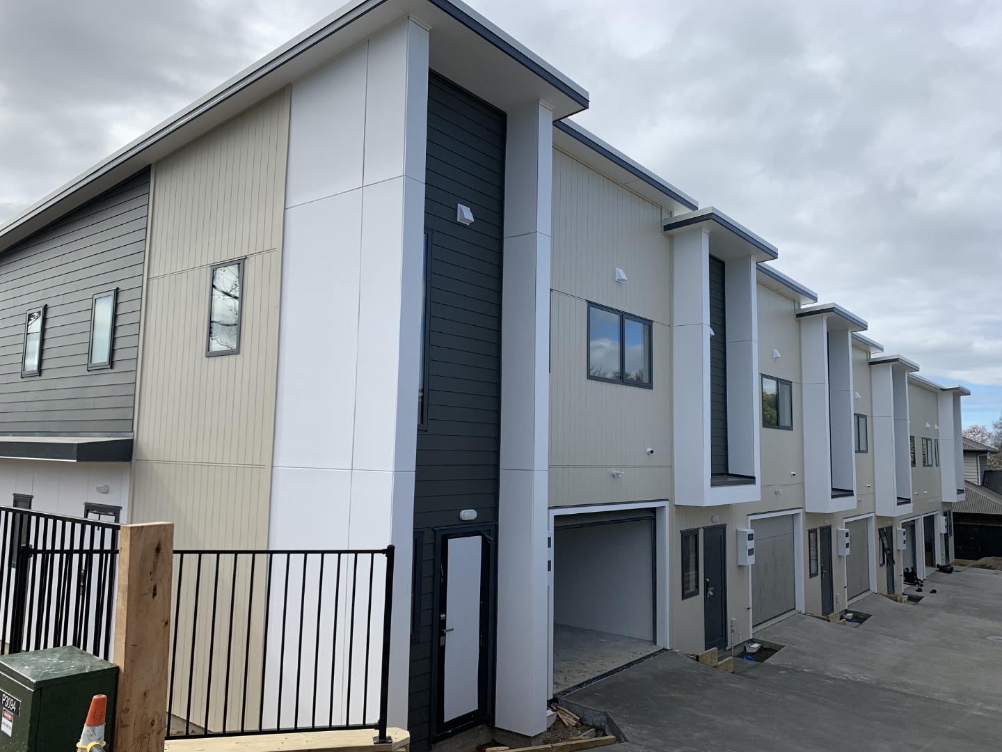 11 Edgecumbe Street (Room C)