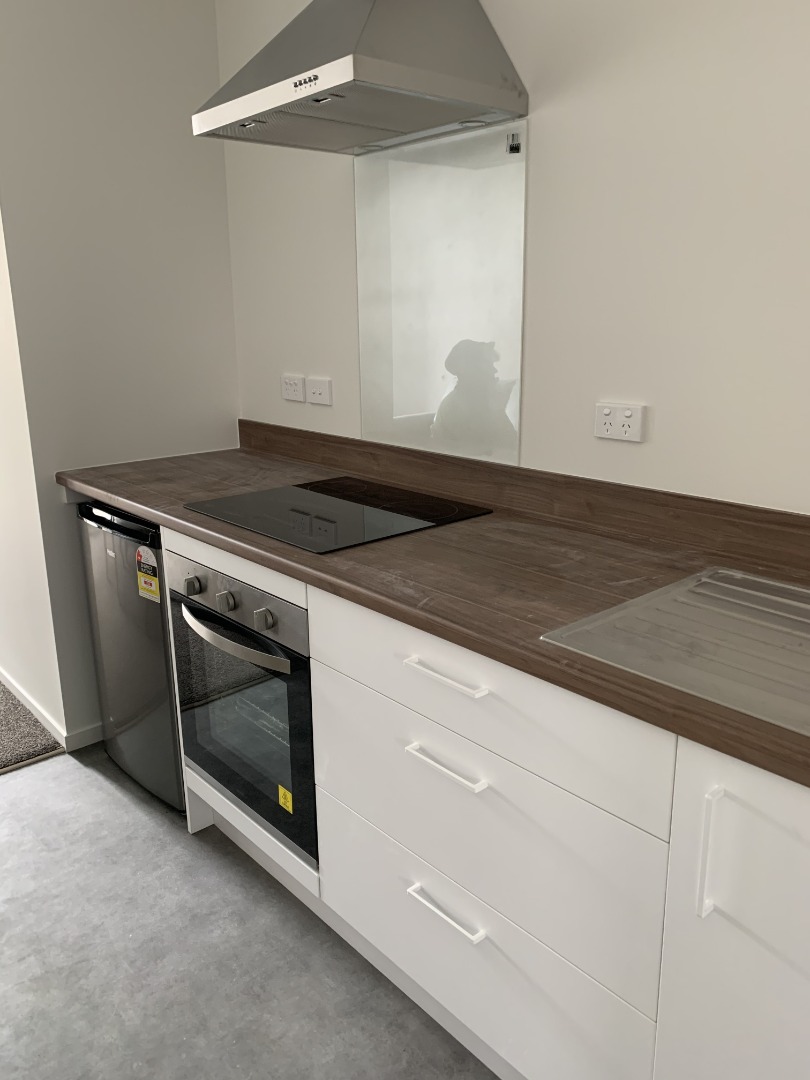 4/11 Edgecumbe Street (Room C)