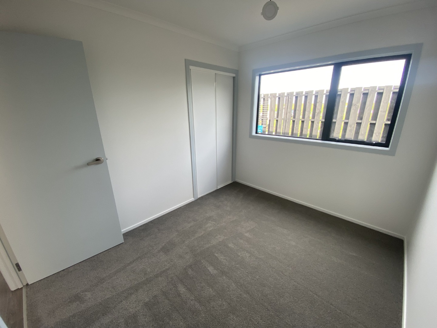 11 Bittern Road — image 8