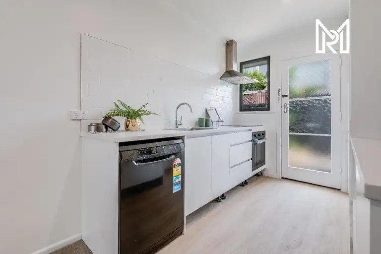 5/43 Cameron Road — image 3