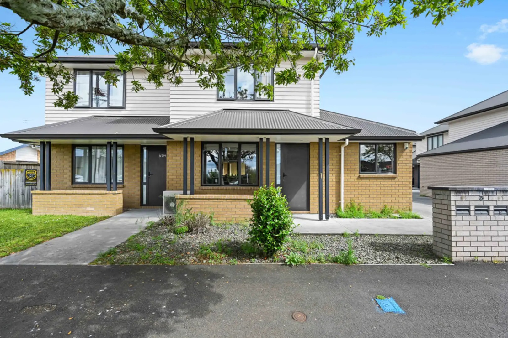 1/204 Old Farm Road — image 1