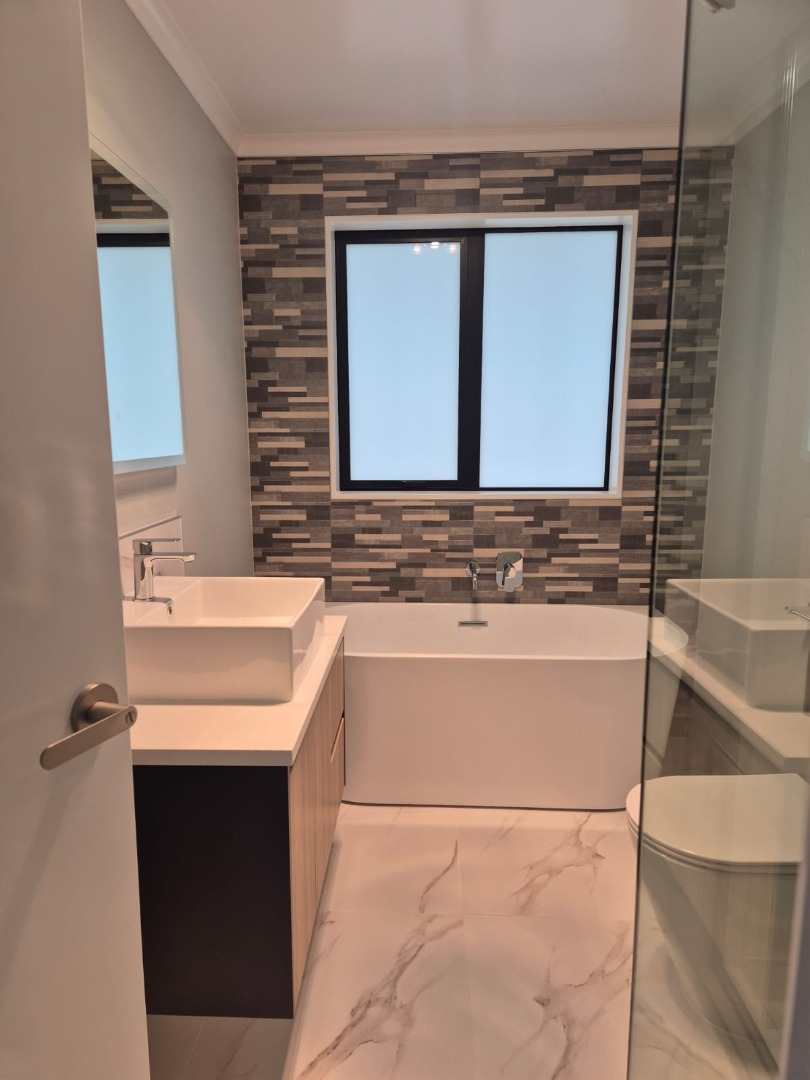 7 Riverine Street — image 6