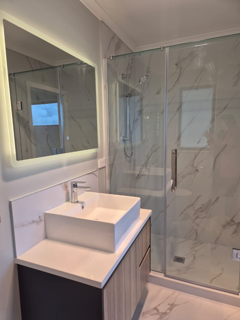 7 Riverine Street — image 4