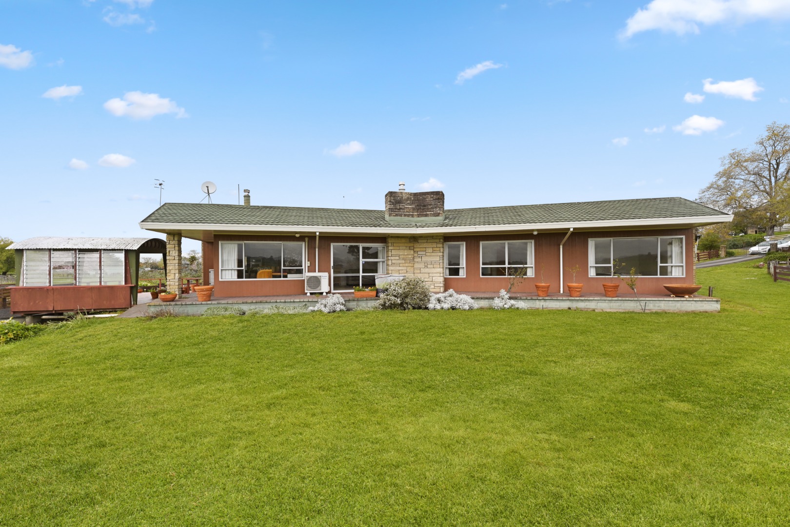 506 Te Kowhai — image 1
