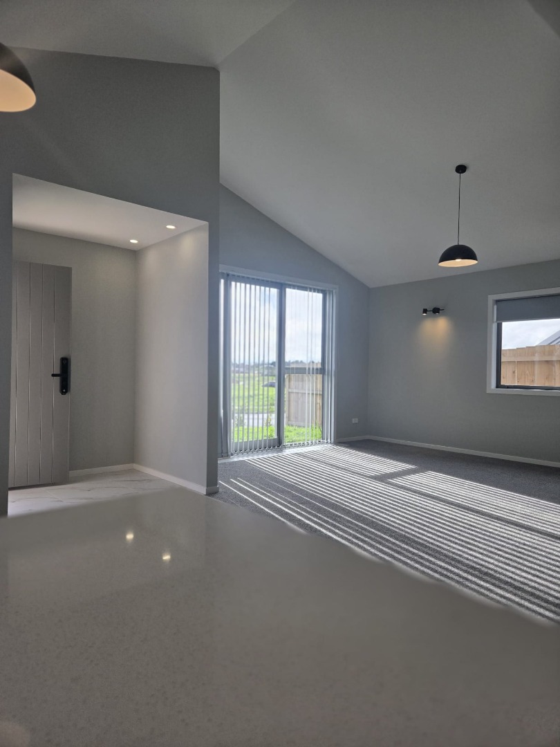 21 Riverine Road — image 3