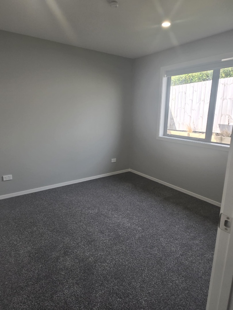 21 Riverine Road — image 8