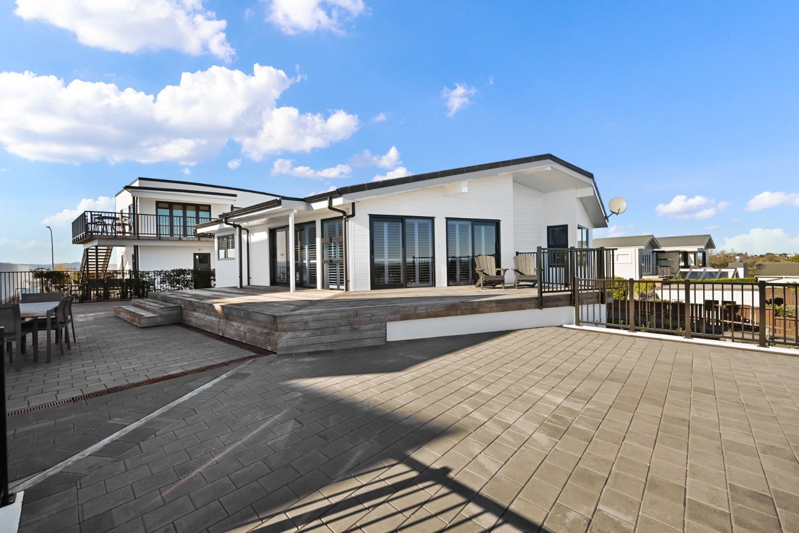 112  Pembroke Street — image 2