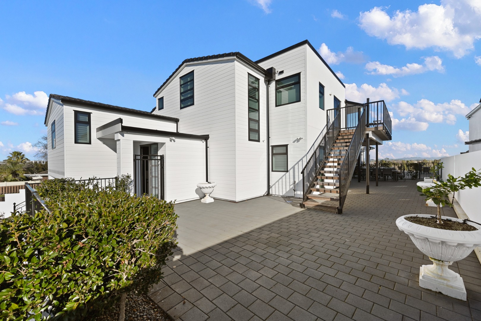 110 Pembroke Street — image 2