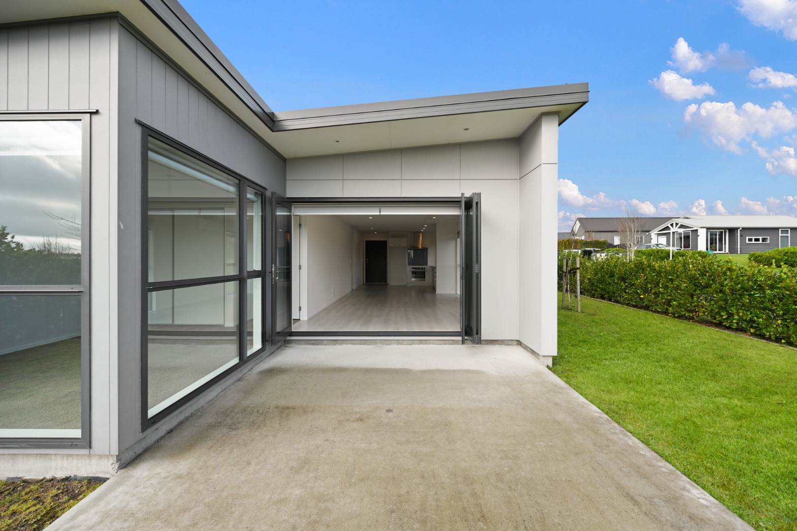 56 Pourewa Street — image 4