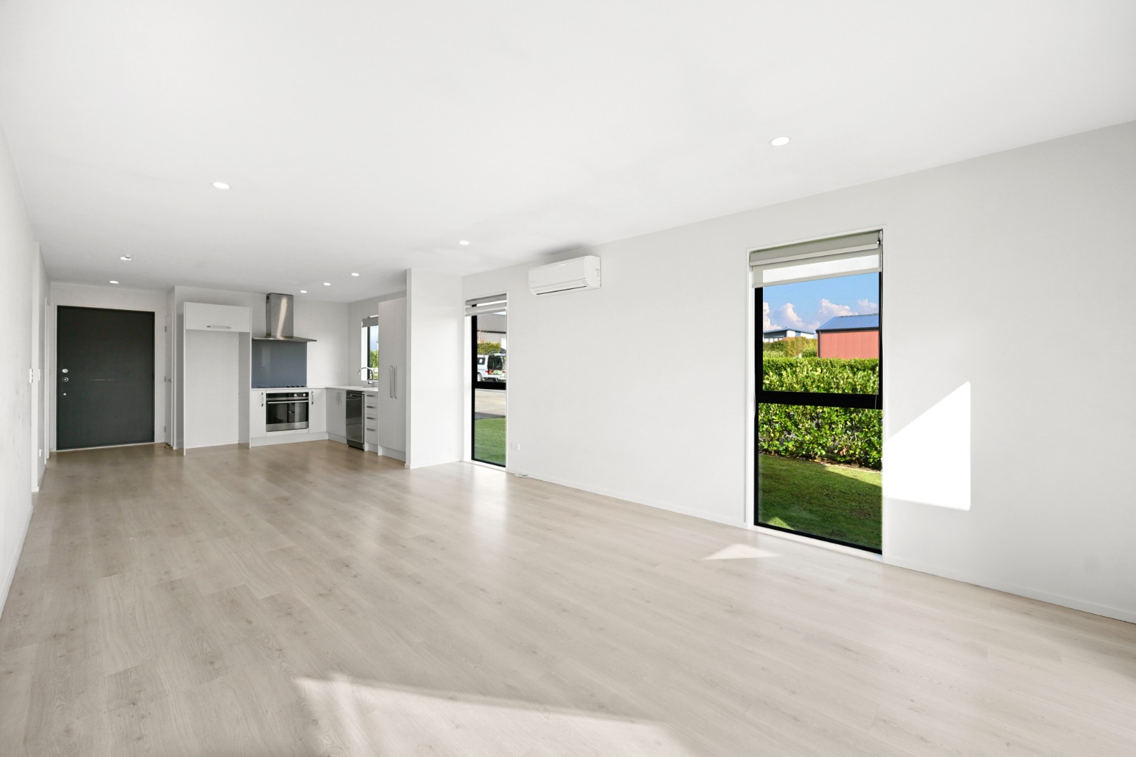 56 Pourewa Street — image 9
