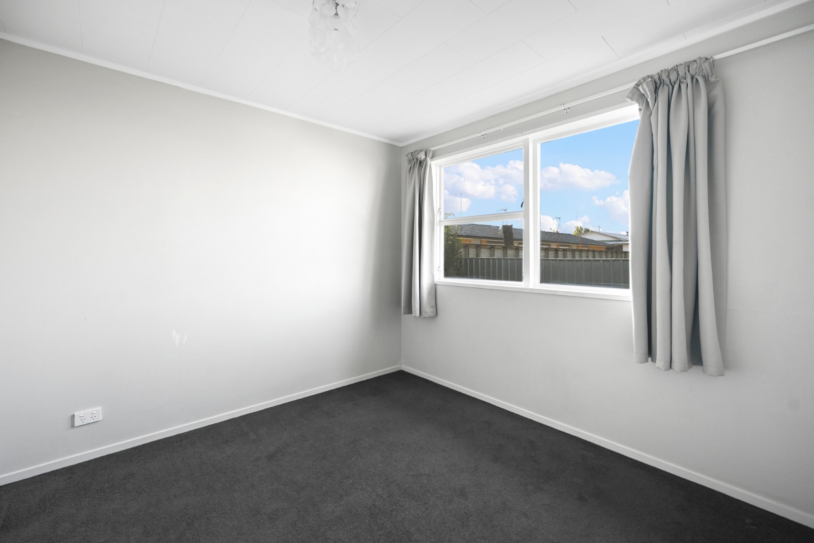 3b Peters Place — image 4