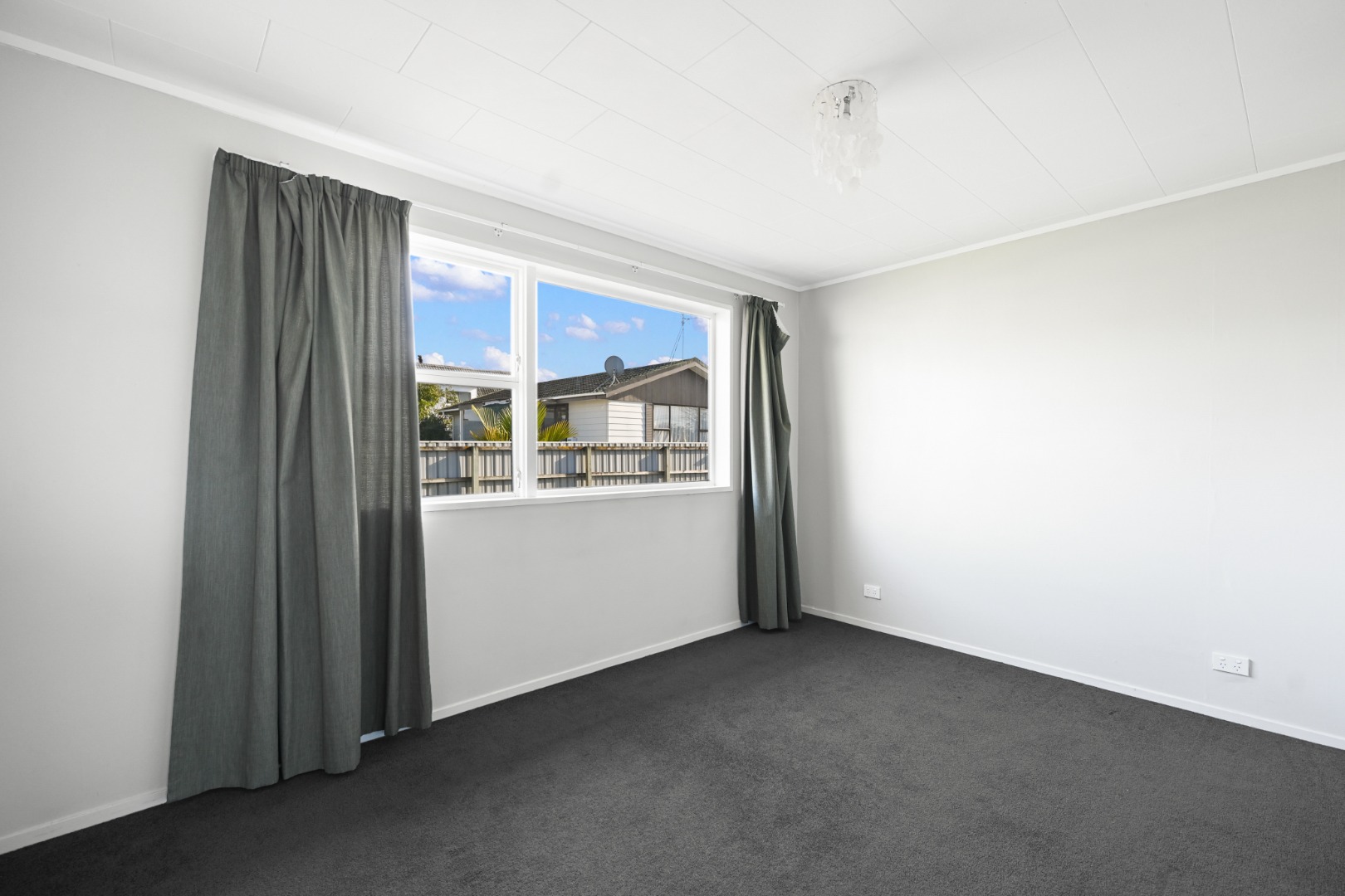 3b Peters Place — image 5