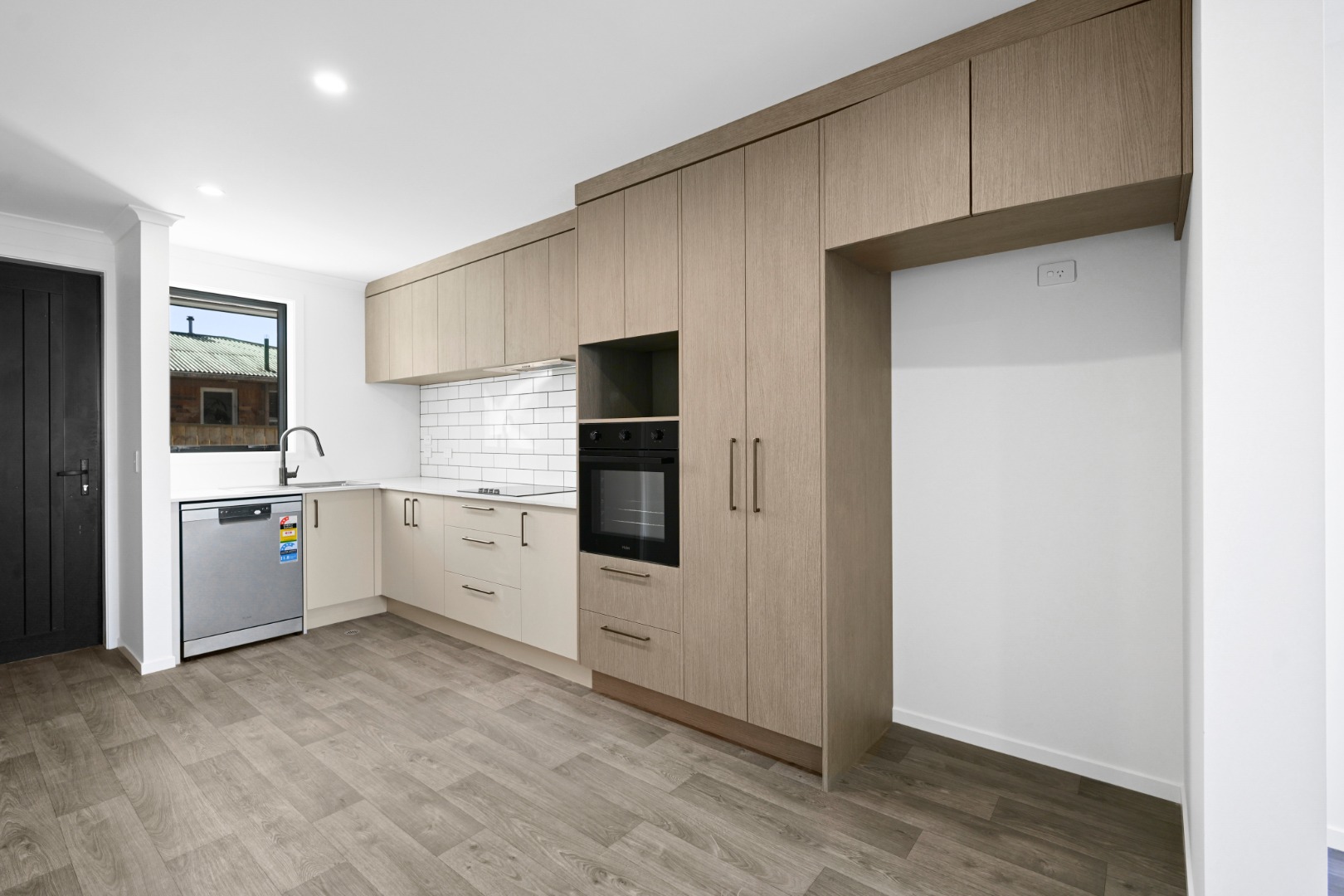 97d Aurora Terrace