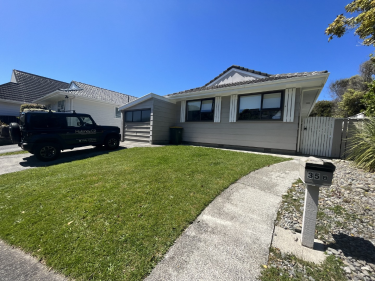 35b Latitude Close